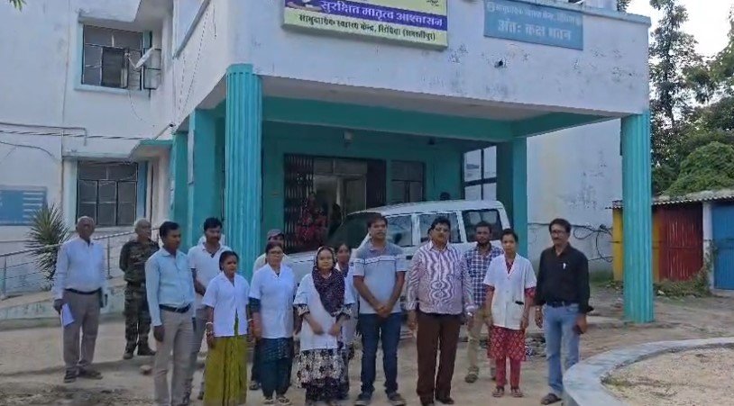 समस्तीपुर: सिविल सर्जन ने पीएचसी सिंघिया का किया औचक निरीक्षण, स्वास्थ्य सेवाओं का लिया जायजा